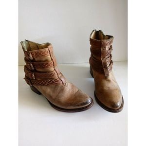 FREEBIRD By Steven ROPER Leather Ankle Boot 7